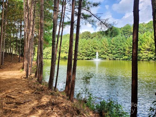 5025 Harbor View Dr E, Granite Falls, NC, 28630-8694 | Card Image