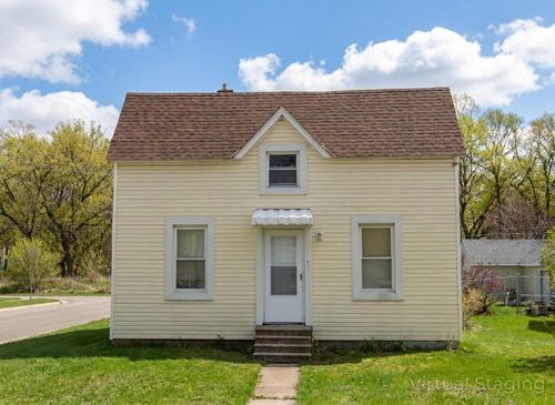1641 Concord St S, South Saint Paul, MN, 55075-5926 | Card Image