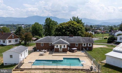 62 Rosser Dr, LURAY, VA, 22835-1138 | Card Image