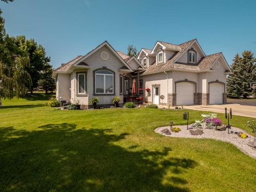 321 10 St W, Cardston, AB, T0K0K0 | Card Image