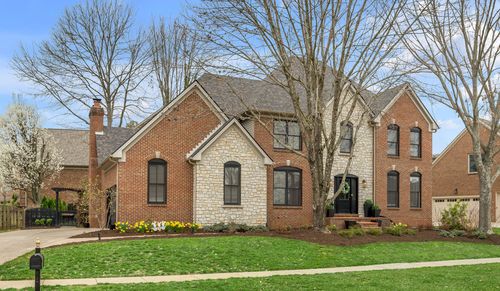 2416 Olde Bridge Ln, Lexington, KY, 40513-9740 | Card Image