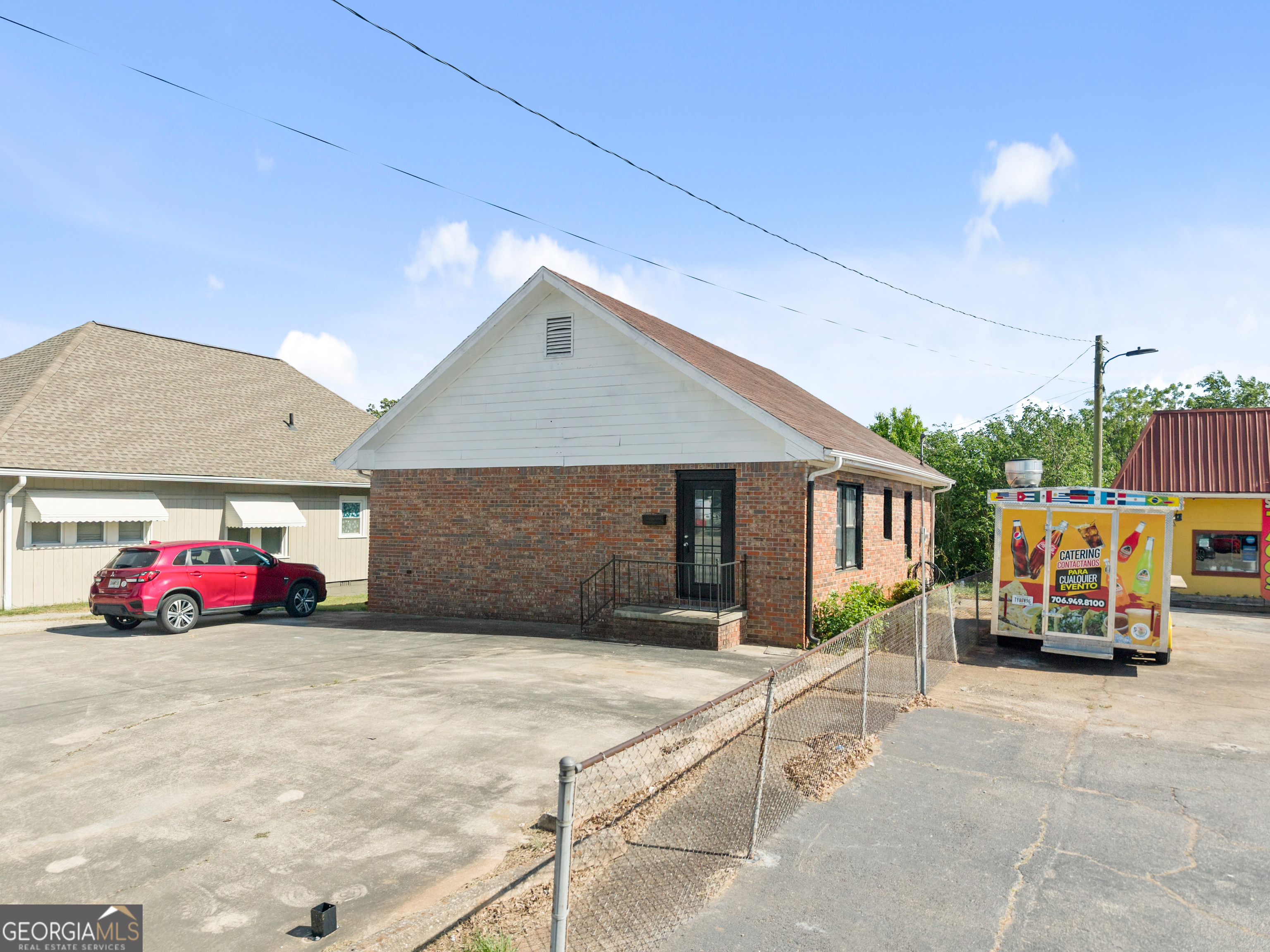 Commercial Sale in Toccoa