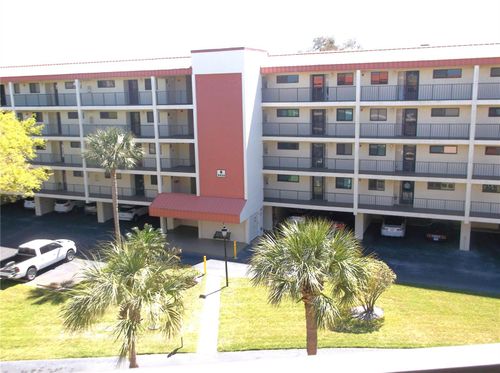 305-9433 Harbor Greens Way, SEMINOLE, FL, 33776-1267 | Card Image