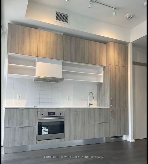 1113-5 Soudan Ave, Toronto, ON, M4S0B1 | Card Image