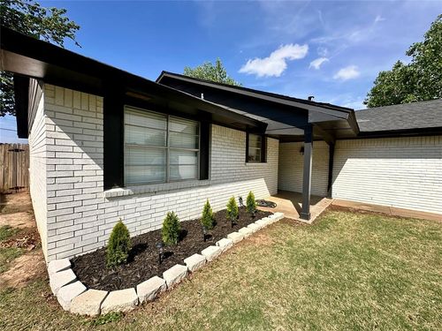 1645 Gladstone Terrace, Oklahoma City, OK, 73120 | Card Image