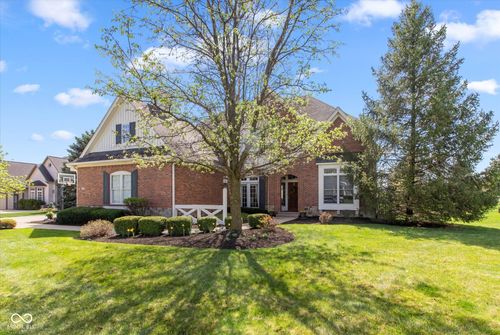 6549 Braemar Ave S, Noblesville, IN, 46062-8440 | Card Image