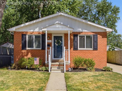 2226 Kipling Ave, Berkley, MI, 48072-1591 | Card Image