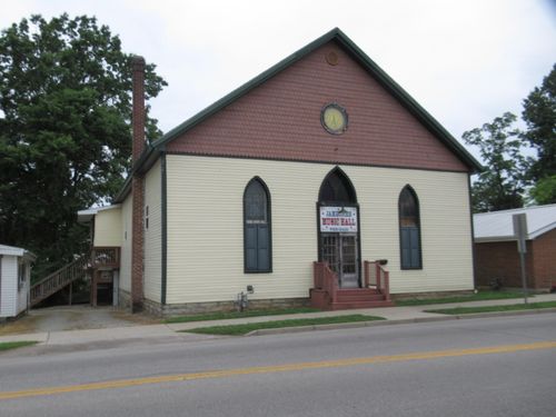 308 S Washington St, New Paris, OH, 45347-1258 | Card Image