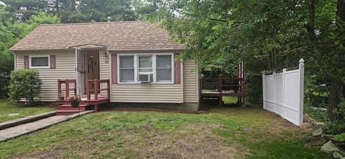15 Violet St, Lakeville, MA, 02347-2037 | Card Image