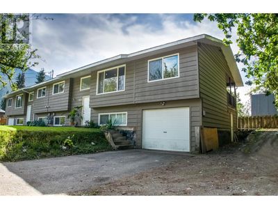 1505 Mckinnon Rd, Home with 5 bedrooms, 2 bathrooms and 1 parking in Revelstoke BC | Image 1