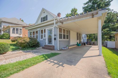1357 Mesker Park Dr, Evansville, IN, 47720-8221 | Card Image