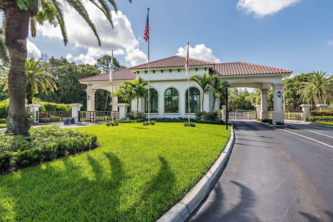 9445 E Fairway Ter, House other with 3 bedrooms, 3 bathrooms and null parking in West Palm Beach FL | Image 37
