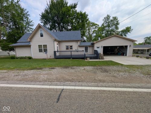 317 Washington St, Clay City, IN, 47841-1018 | Card Image