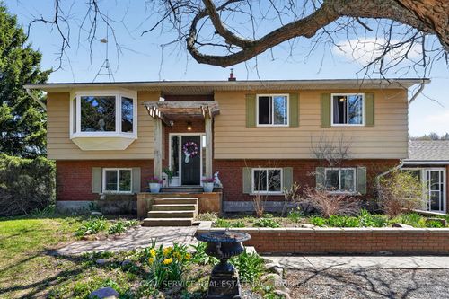 2021 County 3 Road, Prince Edward County, ON, K0K1L0 | Card Image