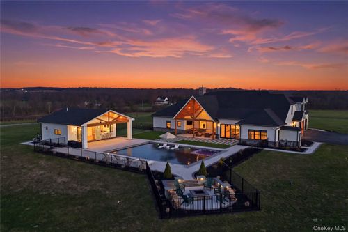 400 Bruyn Turnpike, Shawangunk, NY, 12589 | Card Image