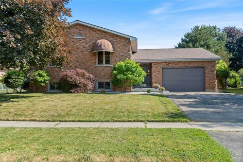 lower-38 Austin Cres, Brant, ON, N0E1N0 | Card Image