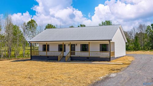 182 County Road 678, Fort Payne, AL, 35968-5838 | Card Image