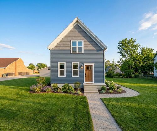 2218 N 24th Place, Milwaukee, WI, 53205 | Card Image