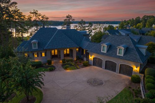 1041 W Vista Way, Greensboro, GA, 30642-7701 | Card Image