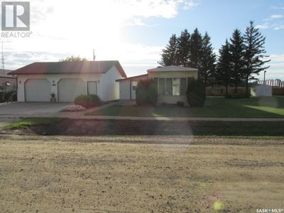 207 Rustad Ave, House other with 3 bedrooms, 1 bathrooms and null parking in White Fox SK | Image 2