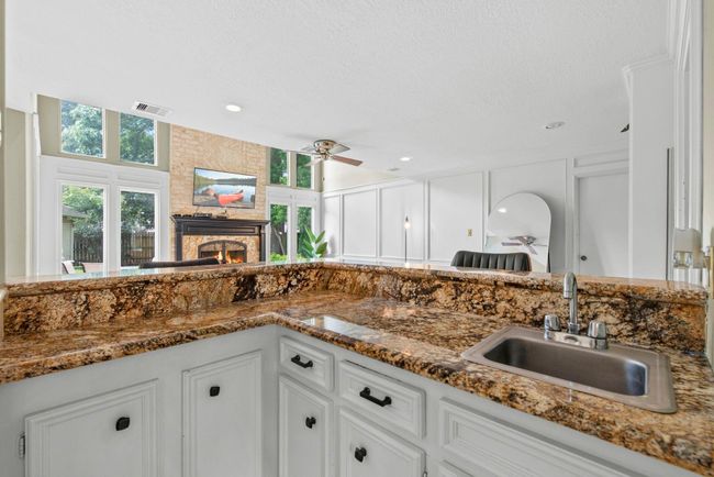 5507 Glenmere Ln, House other with 4 bedrooms, 3 bathrooms and 2 parking in Spring TX | Image 10