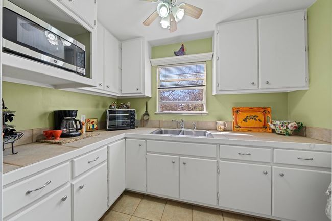 Mini kitchen in the guest house | Image 5