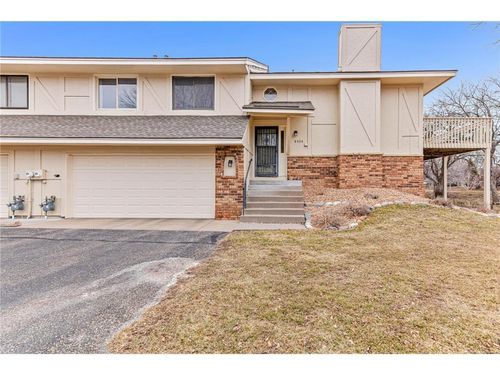 8524 Xenium Lane N, Maple Grove, MN, 55369 | Card Image