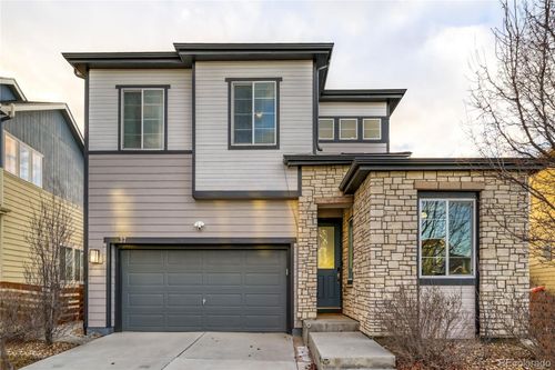 37 Starlight Cir, Erie, CO, 80516-2560 | Card Image