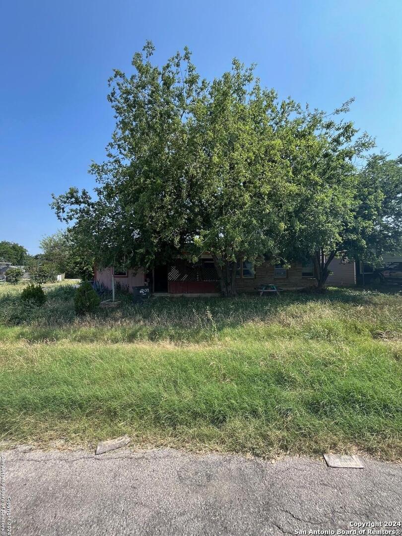 Sandra Dr, San Antonio, TX 78223