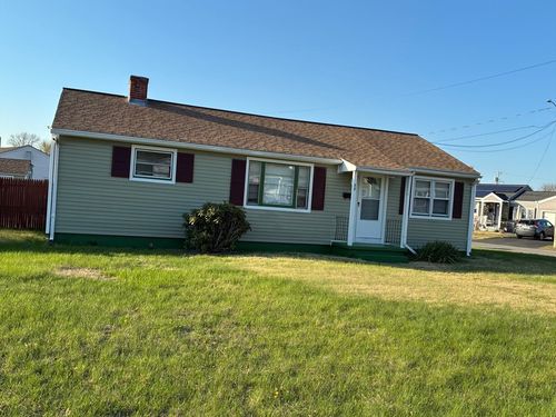 32 Loretta St, Springfield, MA, 01118-1045 | Card Image