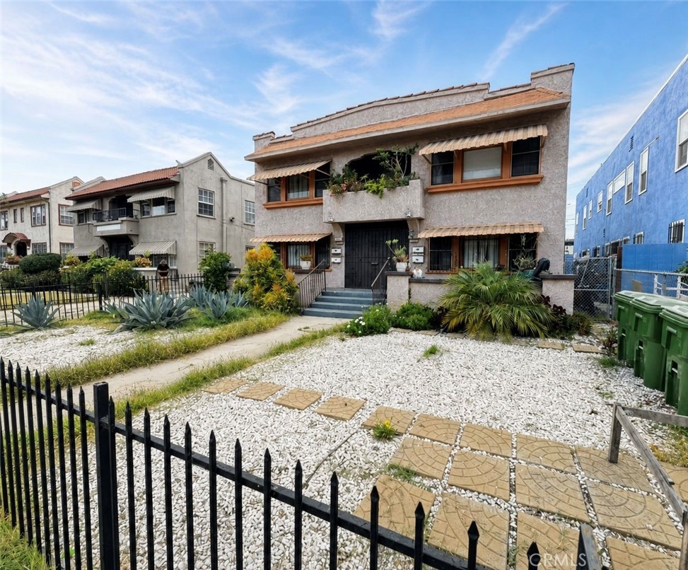 Residential in Los Angeles