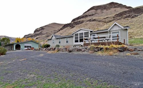 16186 Snake River Road, Asotin, WA, 99402 | Card Image