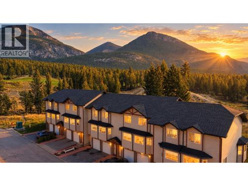 504-200 Black Forest Trail, Invermere, BC, V0A1K2 | Card Image