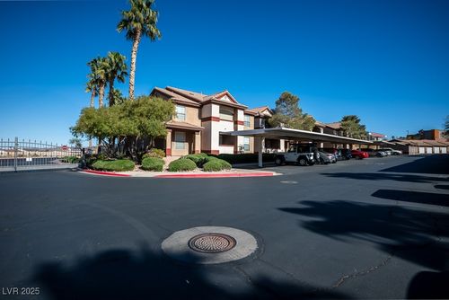 314-231 W Horizon Ridge Pkwy, Henderson, NV, 89012-5406 | Card Image