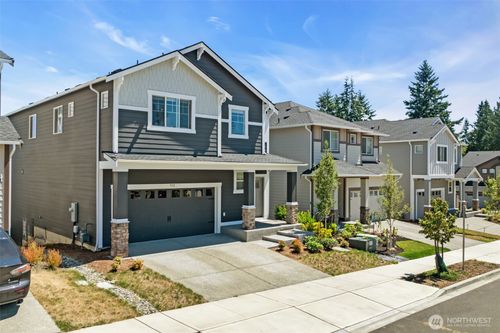 932 119th Ave Se, Lake Stevens, WA, 98258-8041 | Card Image