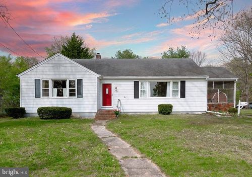 309 N 4th St, Hammonton, NJ, 08037-1924 | Card Image