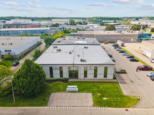 3-1336 Sandhill Dr, Ancaster, ON, L9G4V5 | Card Image