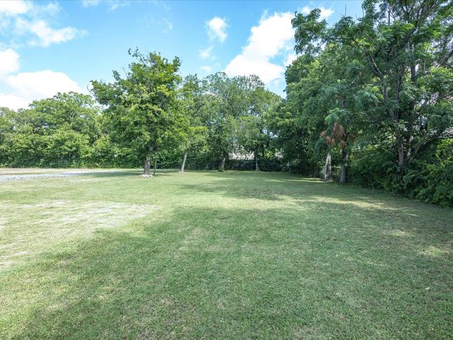 Additional side lots | Image 23