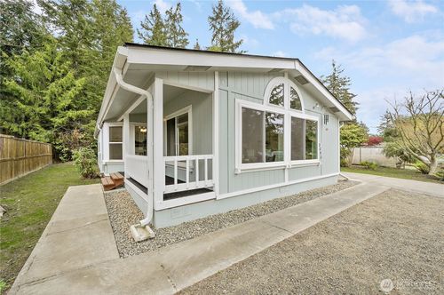 2090 Victoria Avenue, Port Townsend, WA, 98368 | Card Image