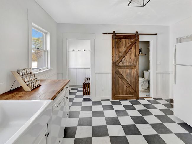 74 Kenberma St, House other with 5 bedrooms, 2 bathrooms and 2 parking in Hull MA | Image 12