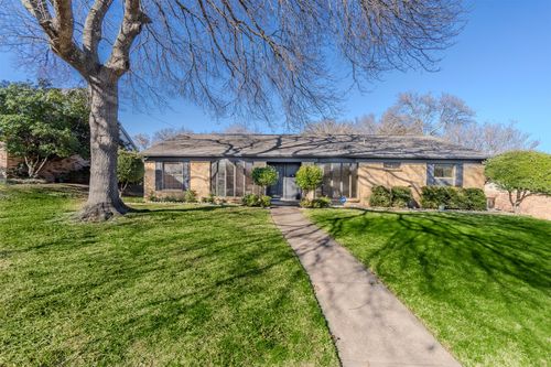 3325 Shady Hollow Ln, Dallas, TX, 75233-3814 | Card Image