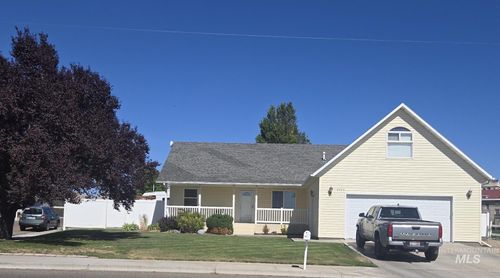 2480 W 9th St, Weiser, ID, 83672-2639 | Card Image