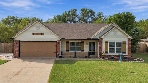 12010 E 114th Place, Collinsville, OK, 74021 | Card Image