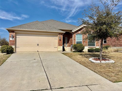 410 Winchester Dr, Celina, TX, 75009-4661 | Card Image