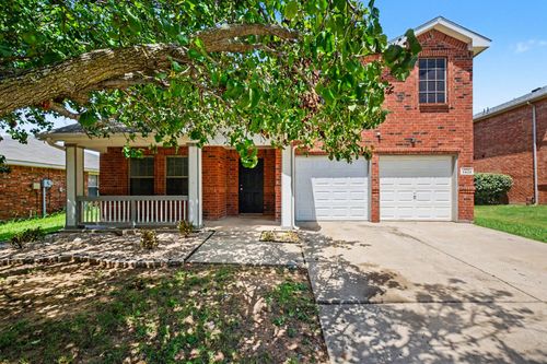 3425 Hermalinda Dr, Denton, TX, 76207-7760 | Card Image