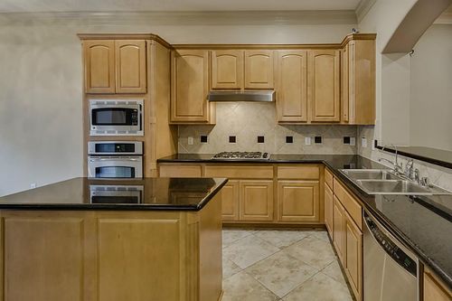1143 Sopris Dr, Houston, TX, 77077-1070 | Card Image