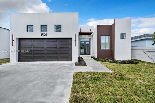 1521 Sw 40th Ter, Fort Lauderdale, FL, 33317 | Card Image