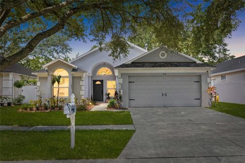614 Somerstone Dr, VALRICO, FL, 33594-7629 | Card Image