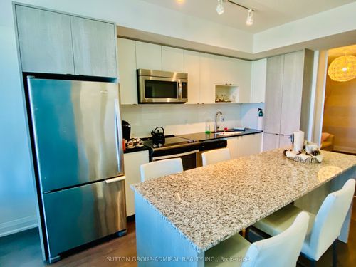 1611-9 Valhalla Inn Rd, Etobicoke, ON, M9B0B2 | Card Image