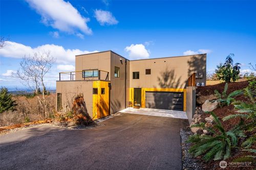 30108 Ne Spud Mountain Rd, Camas, WA, 98607-7036 | Card Image